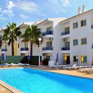 Apartment Com Piscina Em Albufeira, Da Oura, Albufeira